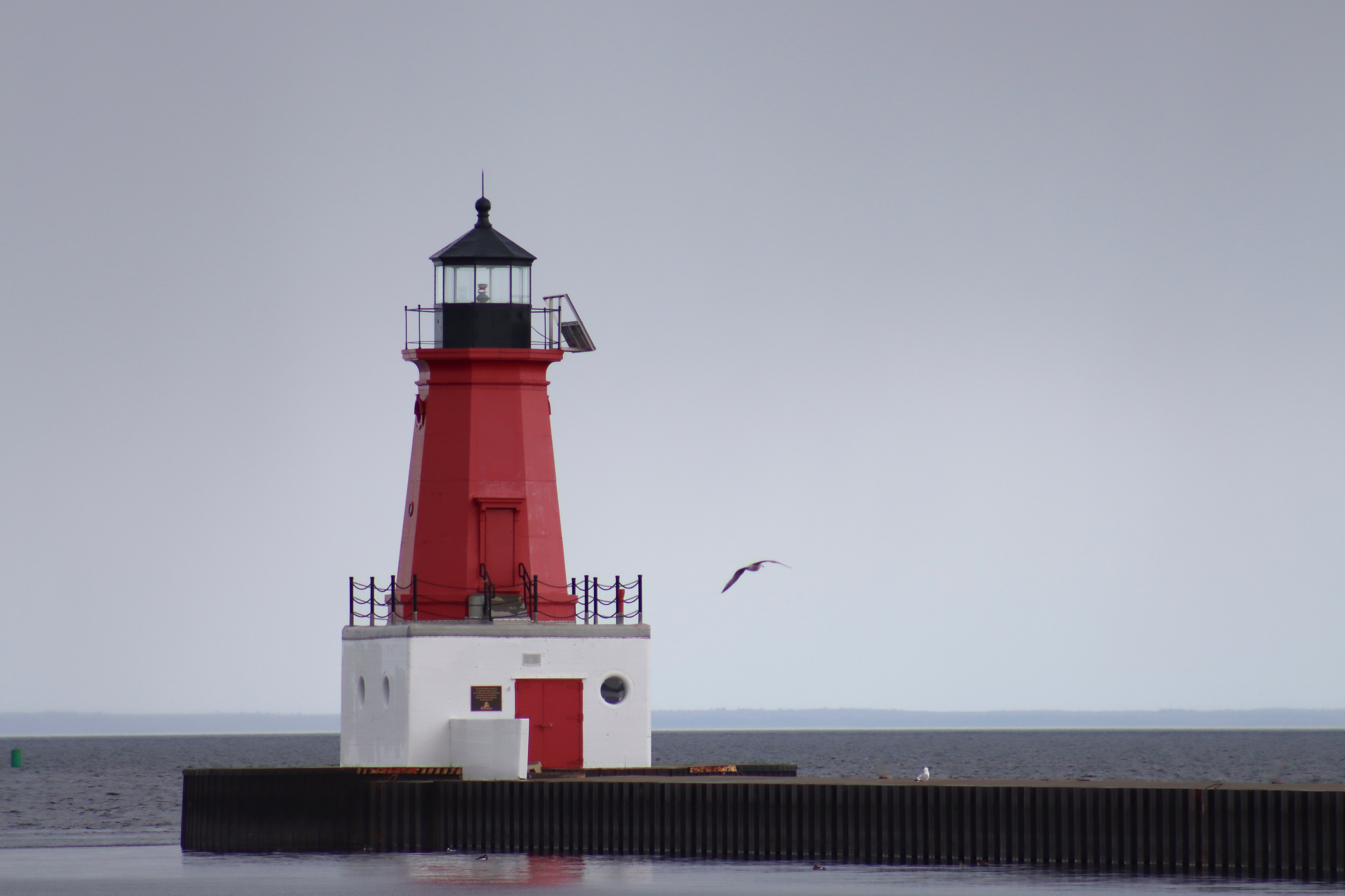 Menominee North Pier Lighthouse